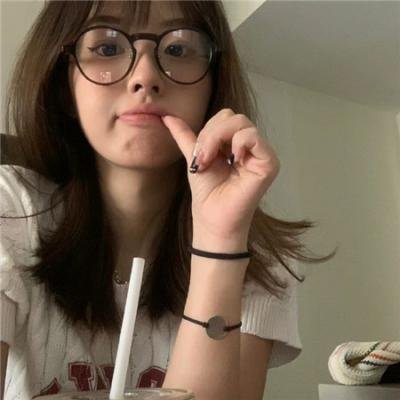 三个姐姐竟是隐藏大佬